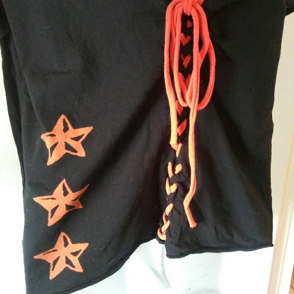 Sexy Cougar Cold Shoulder top - Picture 4 of 6